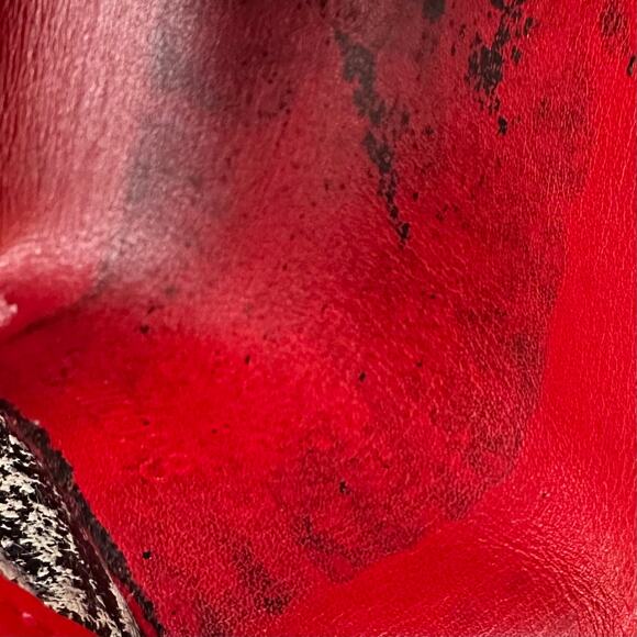 Louis Vuitton red Epi leather 6 key holder wallet keychain vintage custo… - Picture 13 of 16